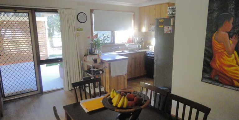63 Shiffner Street, Violet Town