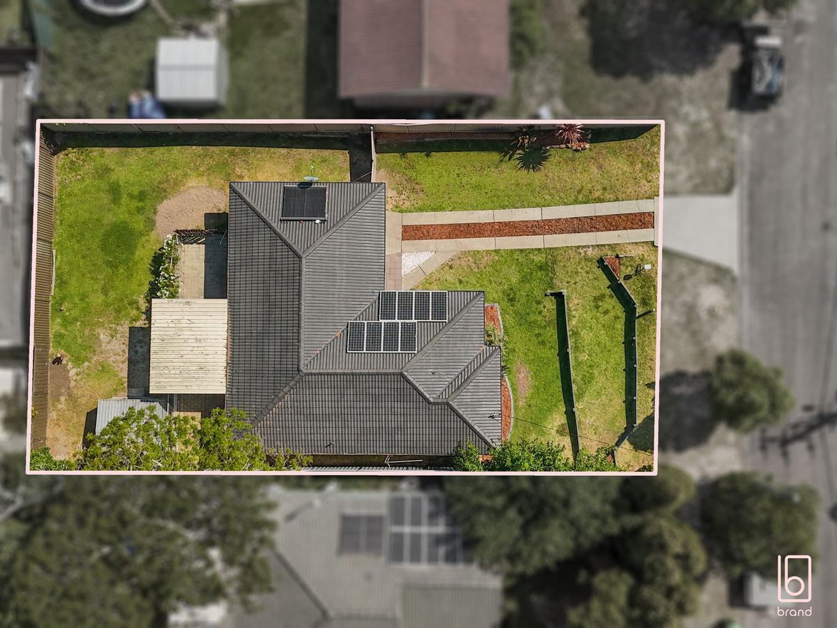 16 White Swan Avenue, Blue Haven