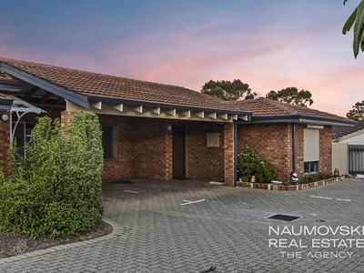 10 / 4 Lee Place, Noranda