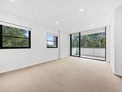 7 / 97 Caddies Boulevard, Rouse Hill