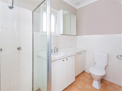 1 / 10 Marr St, Wollongong