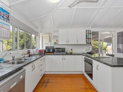 86 Eyre Street, North Ward
