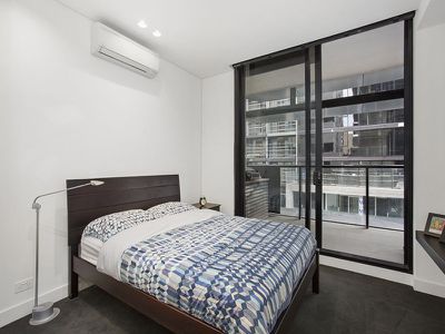 610 / 12-14 Claremont Street, South Yarra