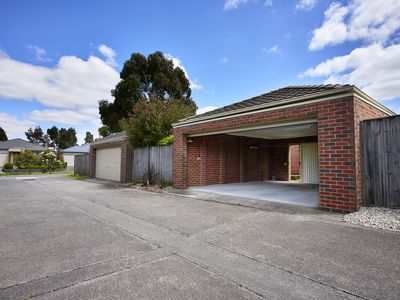 8 Bright Avenue, Epping
