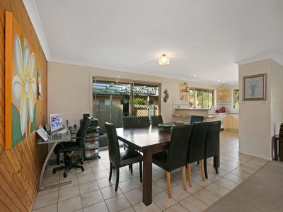 28 Yellowood Close, Tewantin