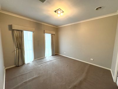 1 Hamlet Street, Greensborough