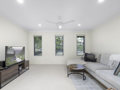 6 Berrimilla Lane, Coomera Waters