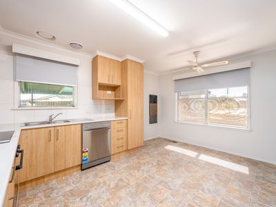8 Morrish Road, Shepparton