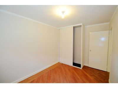 2 / 14 Canham Way, Orelia