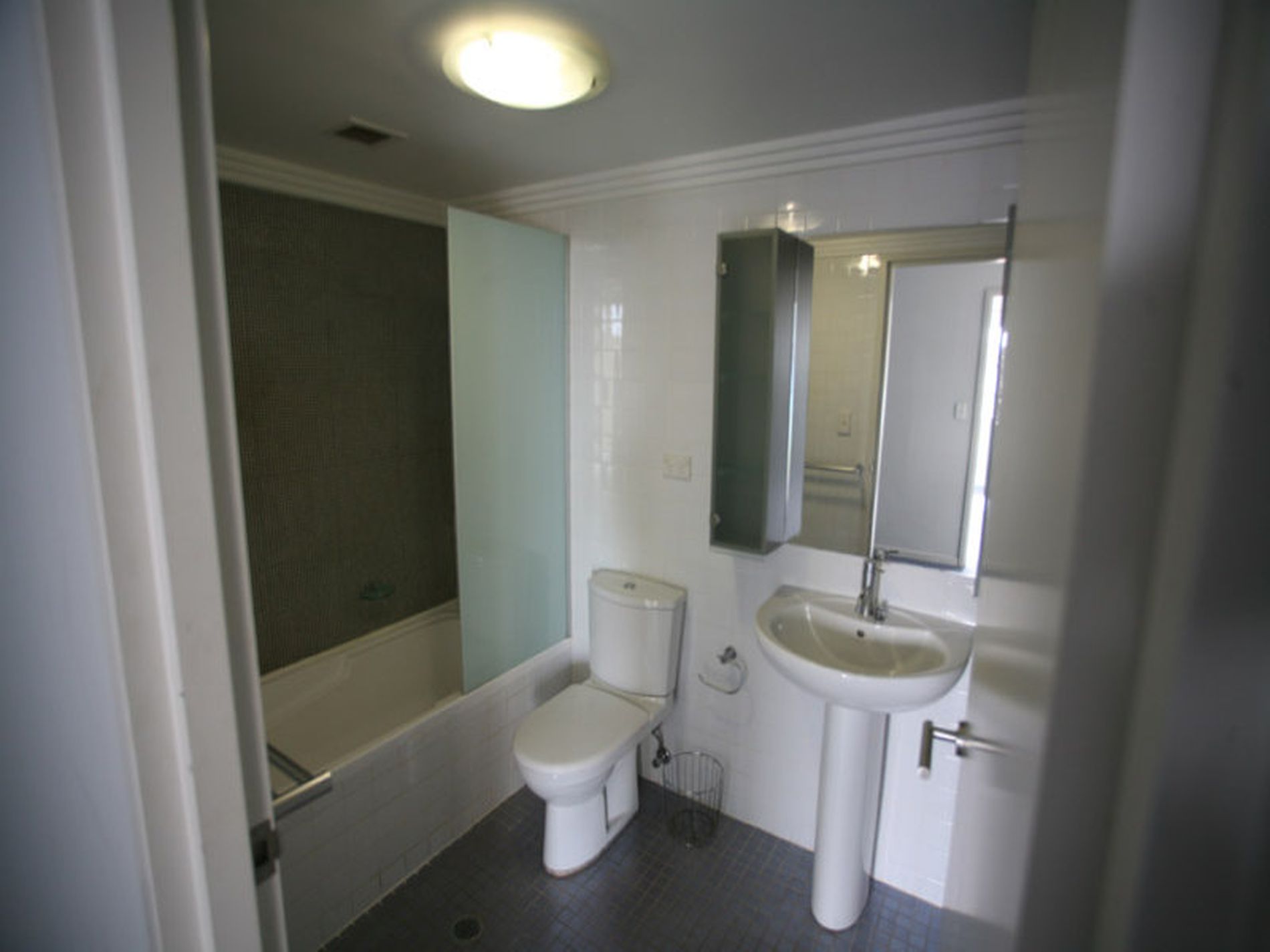 16608 / 177-219 Mitchell Road, Alexandria