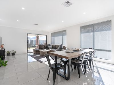 26 Lochern Road, Baldivis