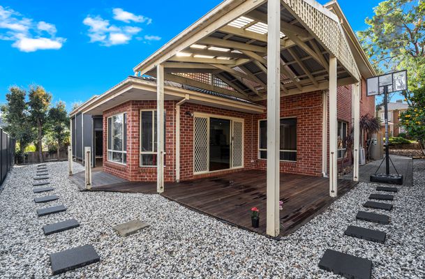 3 Ilyuka Way, South Morang