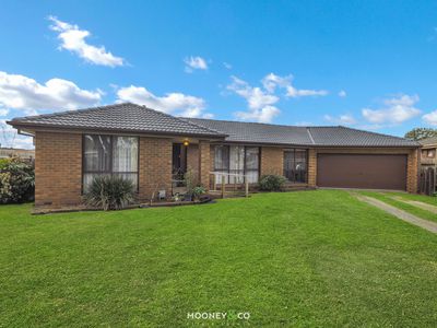 7 Hume Court, Cranbourne North