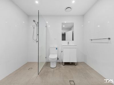 1002 / 22 Dressler Court, Merrylands