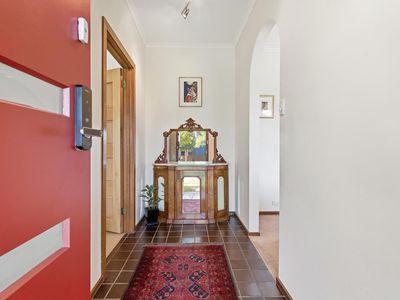 14 SEVES STREET, Altona