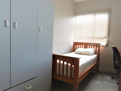 37 Colin Road, Oakleigh South