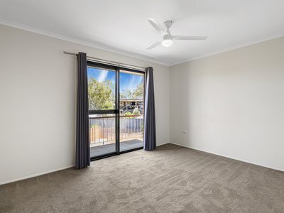 18 / 22A Kumbari Street, Rochedale South