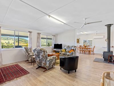 807 LOWE ROAD, Moy Pocket