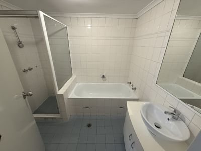 10 / 5 Mead Drive, Chipping Norton