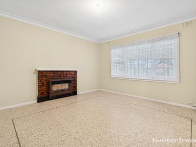 12 Bruce Street, Laverton