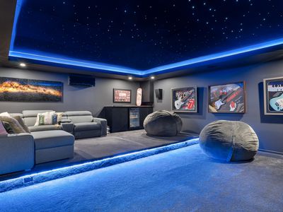 26-28 Evergreen Street, Clifton Beach