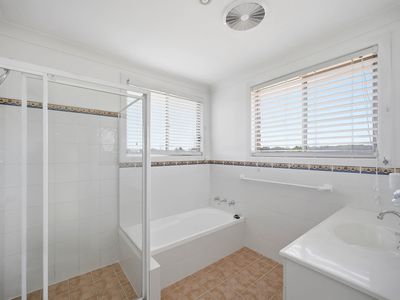 3 / 66 South Street, Tuncurry