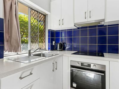 4 / 22 Chester Avenue, Dianella