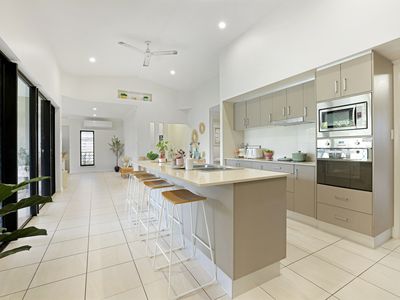 5 Devine Crescent, Gordonvale