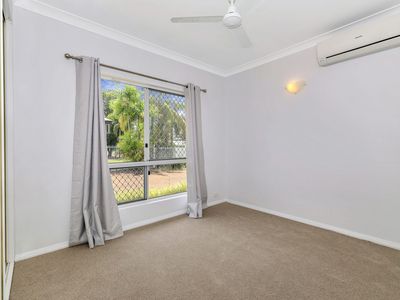 9 / 7 Negri Street, Bakewell