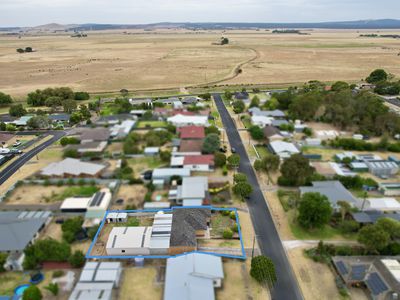 11 Ireland, Millicent