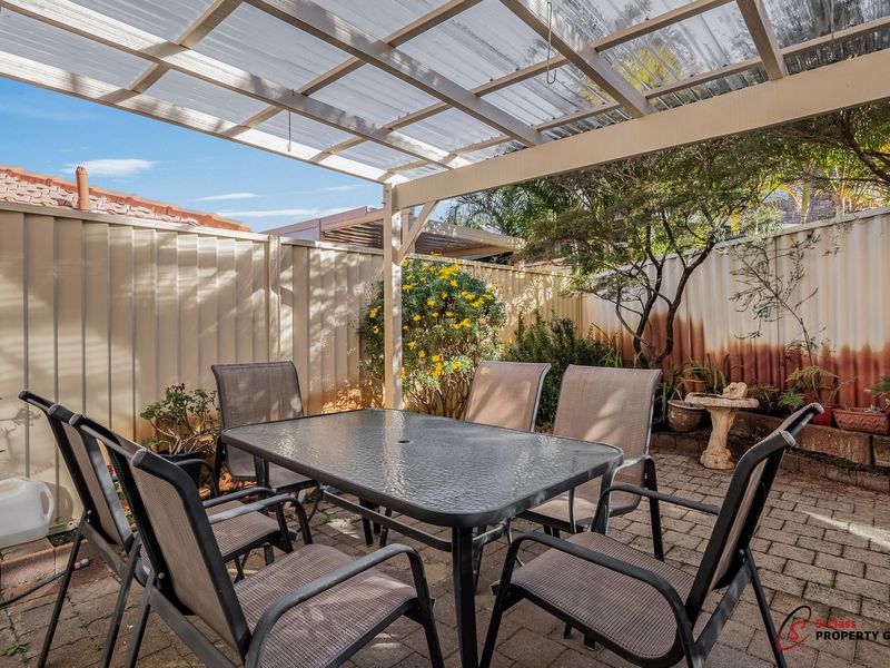 3 / 33 Baldwin Street, Como