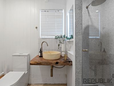 537 Ashmore Road, Ashmore
