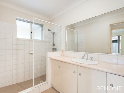 3 Orberry Place, Thornlie