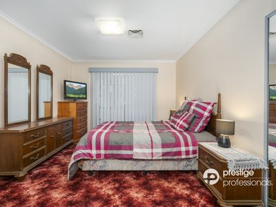 37 Edgecombe Avenue, Moorebank