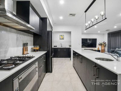 15 Cordite Circuit, Byford
