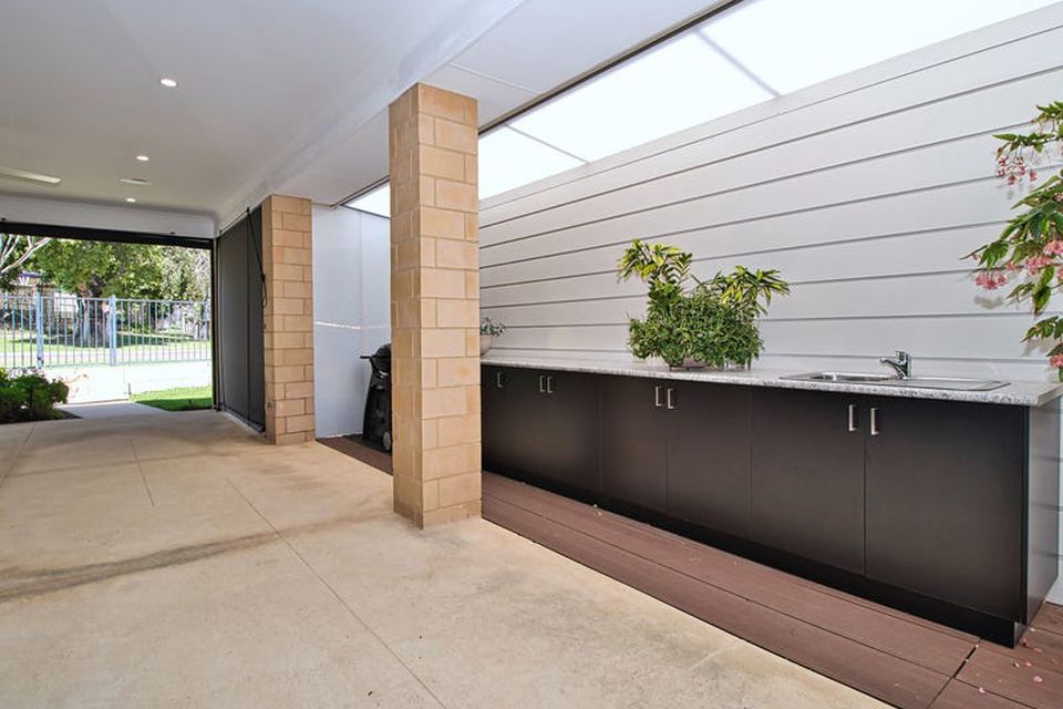 4 Fawkes Way , Baldivis