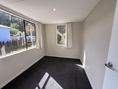 96 South Road, The Glen