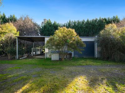 623 Back Creek Road, Yackandandah