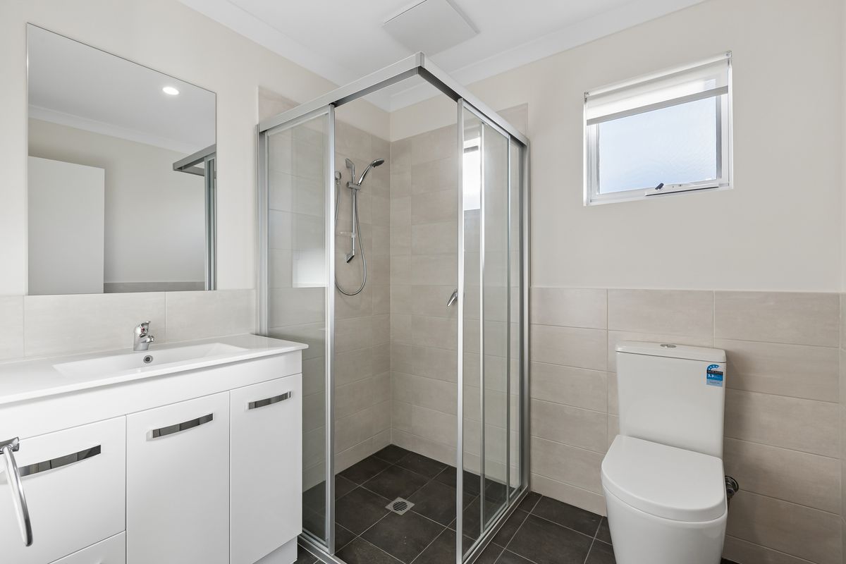 Rear Granny Flat, 33 Attwood Place, Clarkson