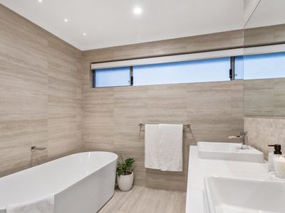 14B Kennedy Street, Melville