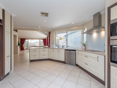 36 Ferentino Road, Stirling