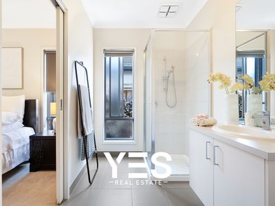 37 St Clair Avenue, Cranbourne West
