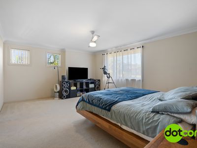 4 / 19-20 Middle Tree Close, Hamlyn Terrace