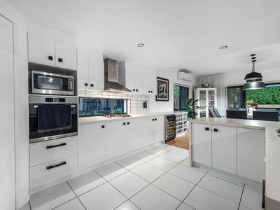 39 Izzies Place, Wakerley