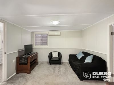 16 East Street, Dubbo