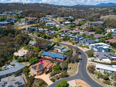 2 Camphorwood Close, Jerrabomberra
