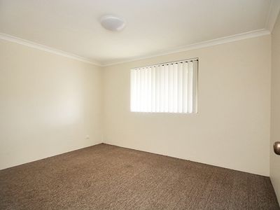 3 / 7 Myee Street, Lakemba