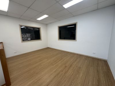 Office 7 / 21 Westside Drive, Laverton North
