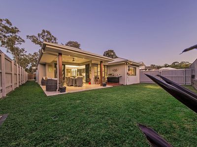 3 Lydia Pl, Wakerley