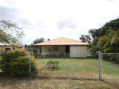 25 SADDS LANE, Queenton